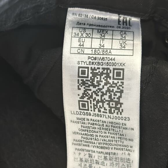 GUESS Modern Halsted Fit Mens Black Jeans - Picture 12 of 13